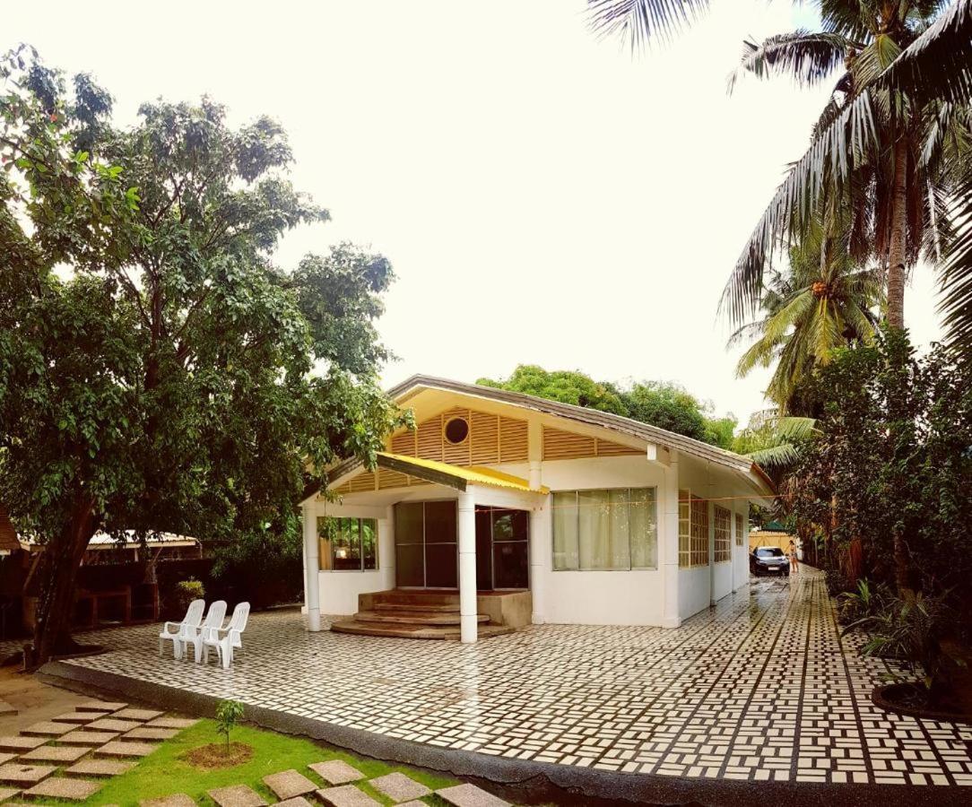 Вилла White House, Batangas Лиан Экстерьер фото